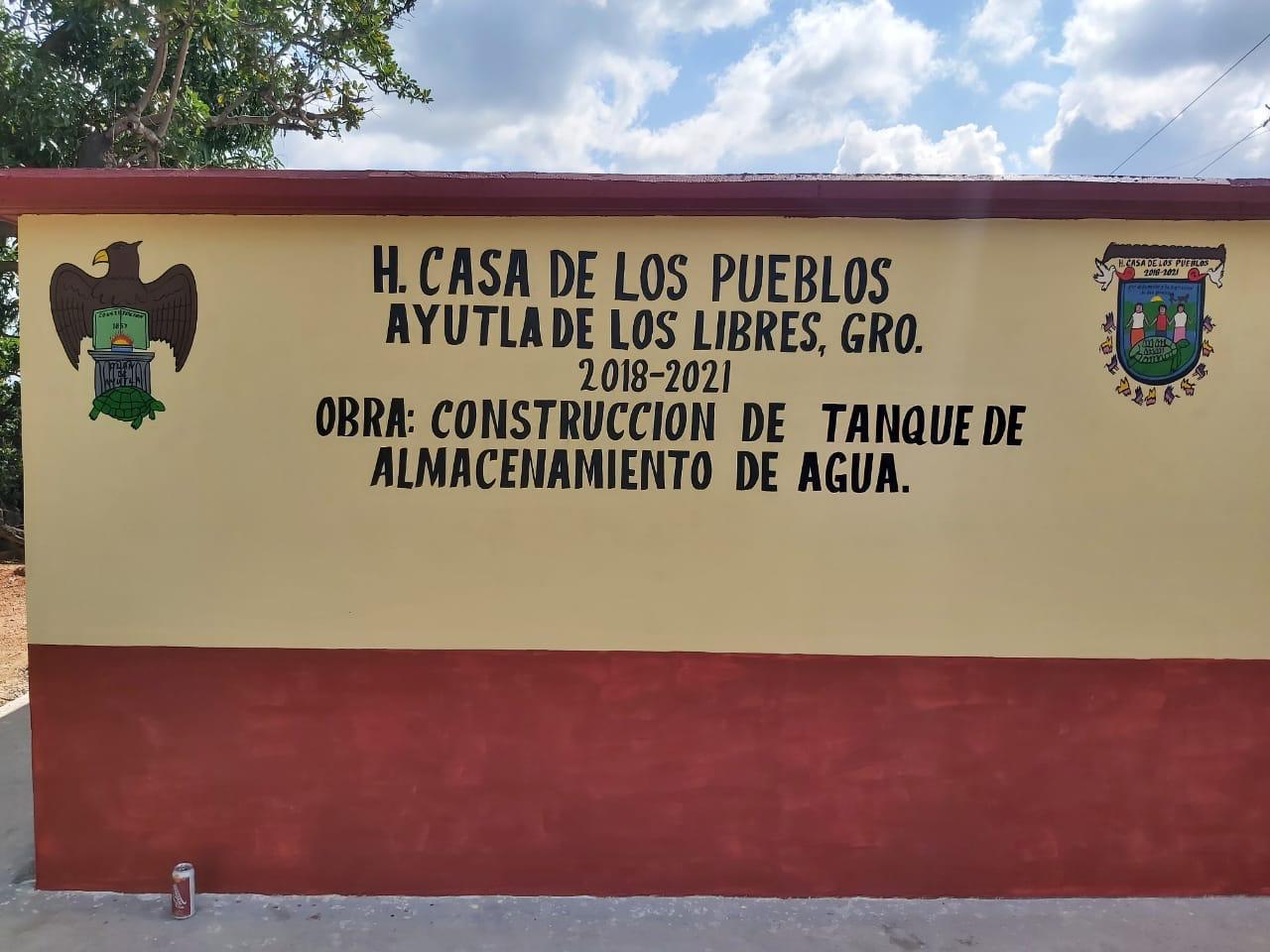 Base y cimentación del tanque de agua